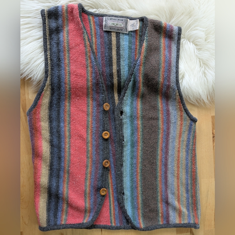 {Concrete Mix} Vintage Striped Multicolor Knit Vest with Wooden Buttons